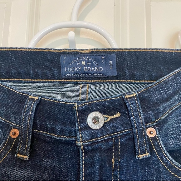 Lucky Brand Straight Jeans- Size 6/28 Medium Blue - Picture 5 of 7